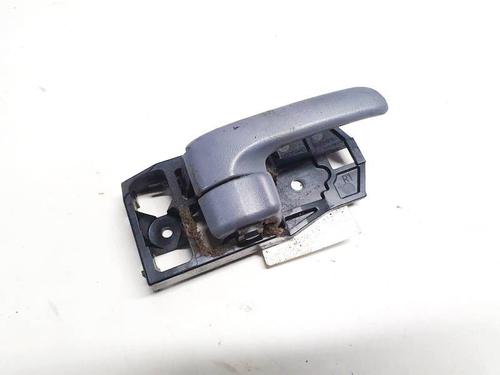 Used Front right interior door handle Front right interior door handle TOYOTA RAV 4 II (_A2_) 2.0 4WD (ACA21, ACA20) (150 hp) 35355581 35355581