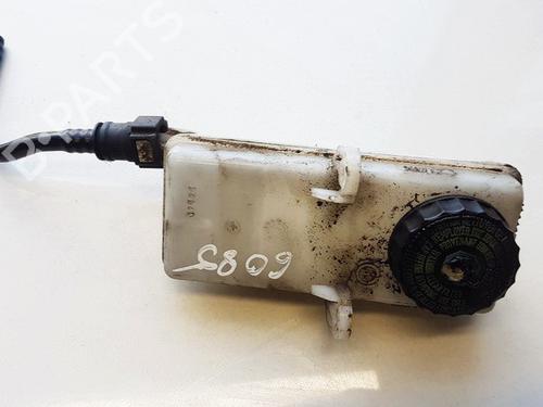 Used Brake fluid reservoir Brake fluid reservoir 35636930 35636930