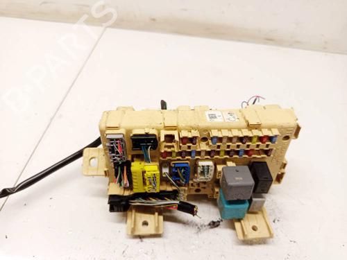 Used Fuse box Fuse box TOYOTA AVENSIS (_T25_) 1.8 VVT-i (ZZT251_, ZZT251R) (129 hp) 32537747 32537747