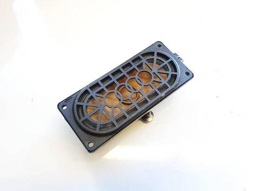 speaker-audi-a3-8p1-2003-2004-2005-2006-2007-2008-2009-2010-2011-2012-2013-34203970 main image