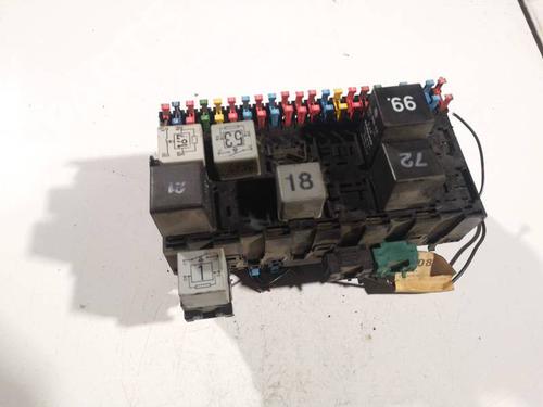 Used Fuse box Fuse box VW GOLF III (1H1) 1.8 (90 hp) 32561664 32561664