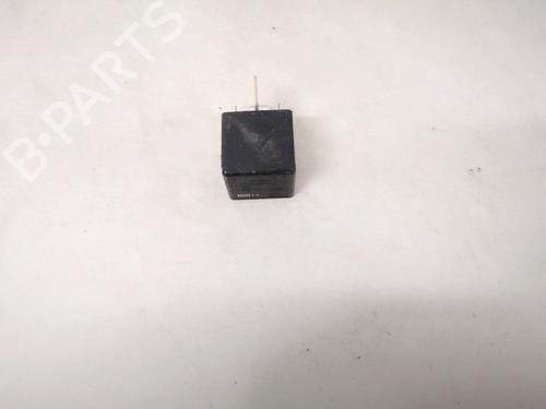 Used Electronic sensor Electronic sensor FIAT STILO (192_) 1.9 JTD (192_XF1A) (80 hp) 33083344 33083344