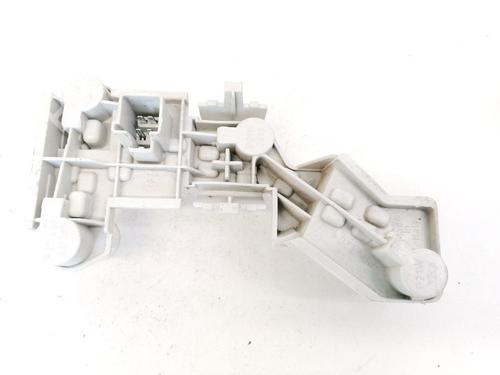 lamp-holder-volvo-v50-545-2003-2004-2005-2006-2007-2008-2009-2010-2011-2012-35417486 main image