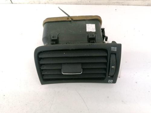 air-vent-toyota-avensis-_t25_-2003-2004-2005-2006-2007-2008-32905549 main image