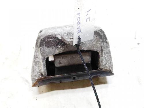 Used Engine mount Engine mount SKODA OCTAVIA I (1U2) 1.9 TDI (90 hp) 33107384 33107384