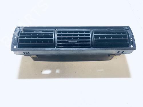 air-vent-audi-a6-c4-avant-4a5-1994-1995-1996-1997-1998-33083125 main image