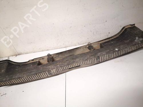 Trinbræt Trinbræt SKODA ROOMSTER (5J7) 1.4 TDI (80 hp) 34862605 34862605