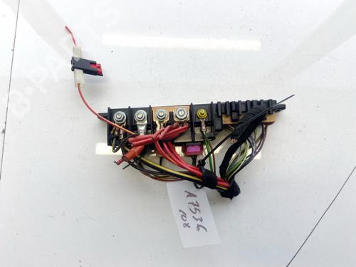 Used Fuse box Fuse box AUDI A6 C5 (4B2, 4B4) 2.4 (163 hp) 32891903 32891903