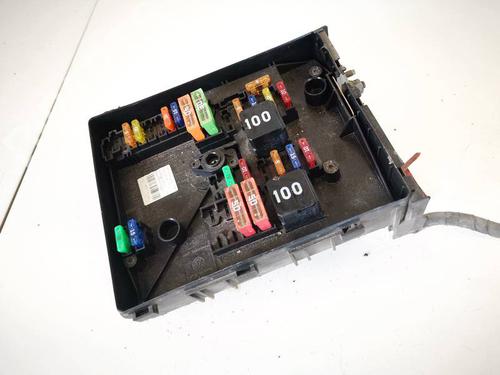 Fuse box SKODA YETI (5L) 1.4 TSI | BP32960080E1 - Image 3