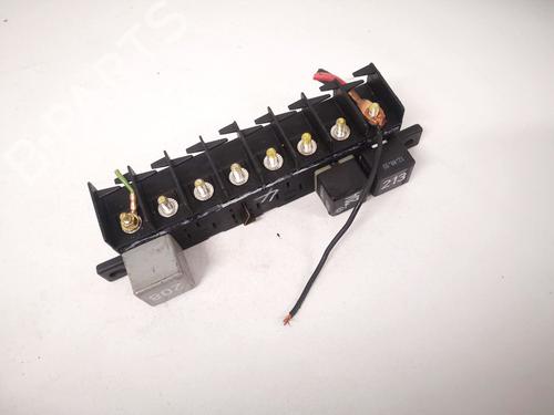 Used Fuse box Fuse box AUDI 100 C4 Avant (4A5) 2.0 E (115 hp) 32890769 32890769