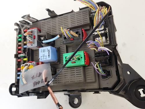 Used Fuse box Fuse box PEUGEOT 807 (EB_) 2.2 HDi (128 hp) 32878747 32878747