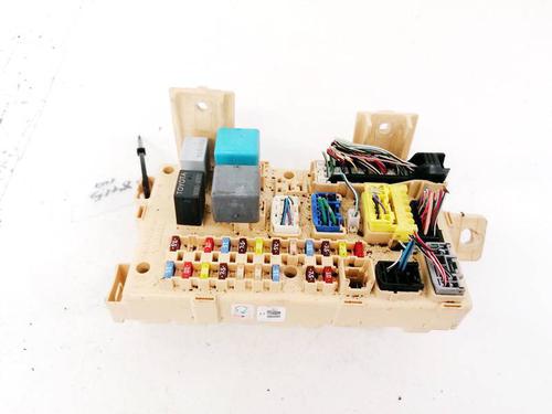 fuse-box-toyota-avensis-_t25_-2003-2004-2005-2006-2007-2008-32919519 main image