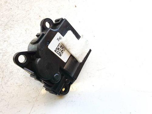 BP32595887M83 main image