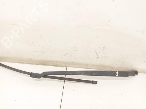 Used Front windshield wiper arm Front windshield wiper arm TOYOTA AVENSIS Saloon (_T27_) 1.8 VVT-i (ZRT271_, ZRT271R) (147 hp) 35832206 35832206