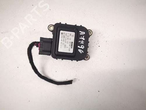 Used Electronic module Electronic module AUDI A6 C4 (4A2) 2.5 TDI (140 hp) 32899684 32899684