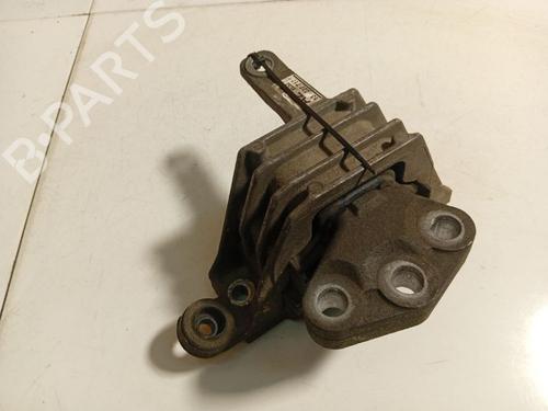 Used Engine mount Engine mount OPEL VECTRA C (Z02) 2.2 DTI 16V (F69) (125 hp) 36524914 36524914