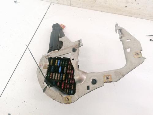 fuse-box-audi-a6-c5-4b2-4b4-1997-1998-1999-2000-2001-2002-2003-2004-2005-32899584 main image