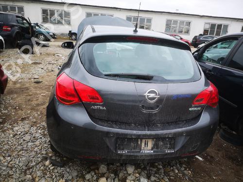 Fuse box OPEL ASTRA J (P10) 1.4 (68) | BP32598504E1