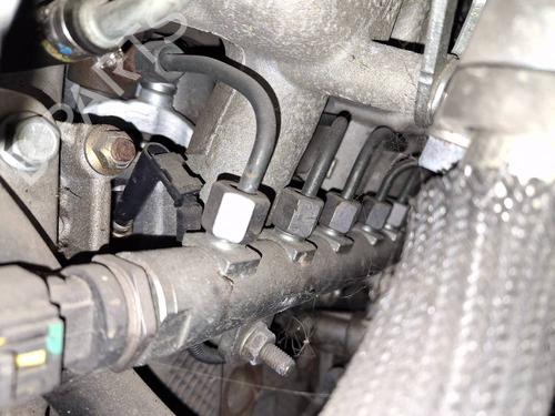 Used Injection rail Injection rail 35127391 35127391