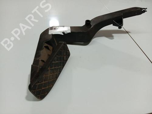 pedal-audi-a4-b5-8d2-1994-1995-1996-1997-1998-1999-2000-2001-34909066 main image