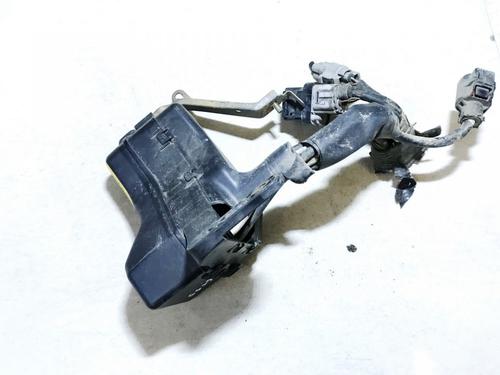 fuse-box-toyota-avensis-_t25_-2003-2004-2005-2006-2007-2008-33068834 main image