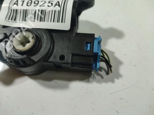 Electronic module SKODA SUPERB II (3T4) 1.6 TDI | BP38576291M83 - Image 2