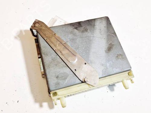 Used Engine control unit (ECU) VOLVO V70 I (875, 876) 2.5 TDI (140 hp) 32571760