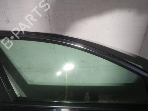 Used Front right door window Front right door window 34987991 34987991