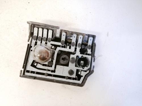 lamp-holder-audi-80-b4-saloon-8c2-1991-1992-1993-1994-1995-35025012 main image
