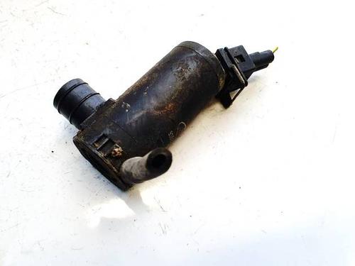 Used Washer pump Washer pump VW PASSAT B7 (362) 1.6 TDI (105 hp) 34879531 34879531