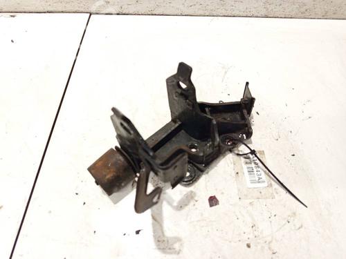 support-toyota-yaris-_p9_-2005-2006-2007-2008-2009-2010-2011-2012-2013-2014-32552805 main image