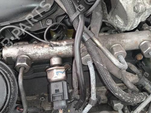 Used Injection rail Injection rail 35304197 35304197