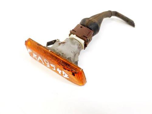 Used Left side indicator Left side indicator PEUGEOT 406 (8B) 2.0 HDI 110 (109 hp) 35210813 35210813