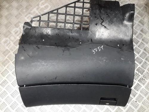 glove-box-audi-a4-b5-8d2-1994-1995-1996-1997-1998-1999-2000-2001-35711238 main image