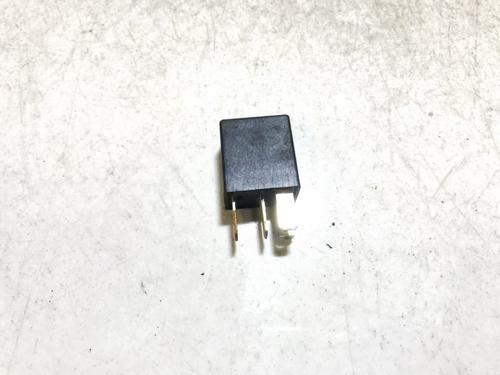 Used Electronic sensor Electronic sensor OPEL ASTRA G Hatchback (T98) 1.4 16V (F08, F48) (90 hp) 33520790 33520790