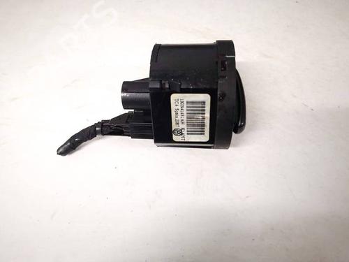 Switch VW GOLF PLUS V (5M1, 521) 1.9 TDI | BP35329617I30 - Image 2