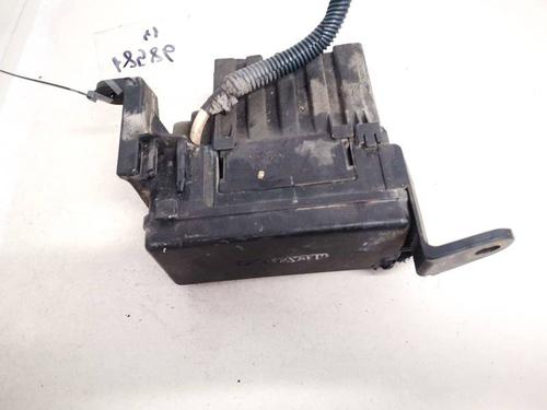 fuse-box-toyota-previa-ii-_r3_-2000-2001-2002-2003-2004-2005-2006-32924021 main image