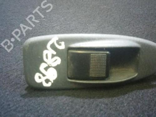 switch-mazda-premacy-cp-1999-2000-2001-2002-2003-2004-2005-33486648 main image