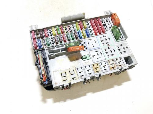 Used Fuse box Fuse box OPEL ASTRA G Hatchback (T98) 1.4 16V (F08, F48) (90 hp) 33520785 33520785