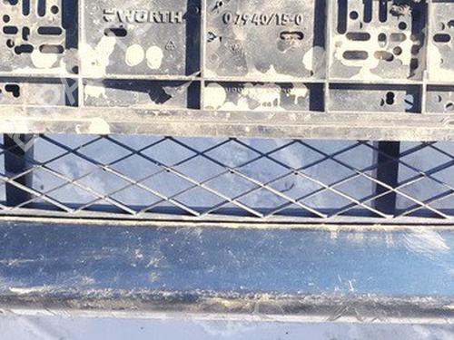 Used Grille Grille 35540197 35540197