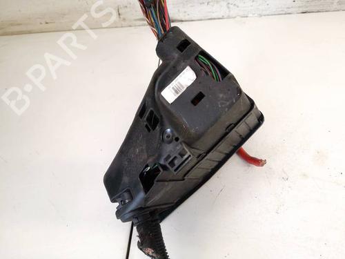 Fuse box VOLVO S80 II (124) D5 | BP32602389E1