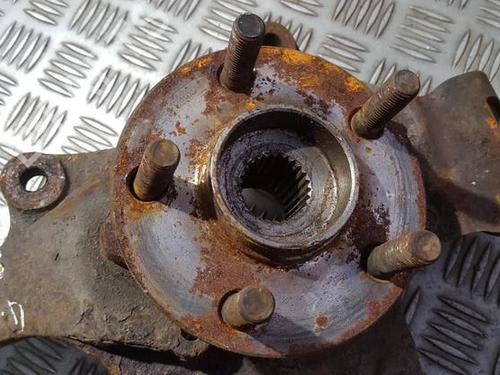 Used Right front steering knuckle Right front steering knuckle CHRYSLER STRATUS (JA) 2.4 16V (152 hp) 35707447 35707447