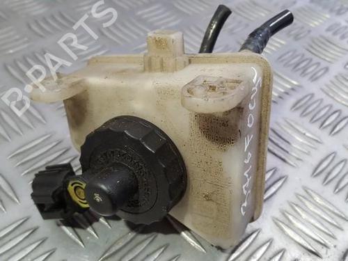 Used Brake fluid reservoir Brake fluid reservoir 35679037 35679037