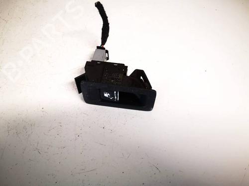 switch-vw-touran-1t1-1t2-2003-2004-2005-2006-2007-2008-2009-2010-2011-32553399 main image