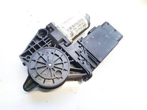 Right front window motor VW PASSAT B5.5 (3B3) 2.0 TDI | BP34905917E20 - Image 3