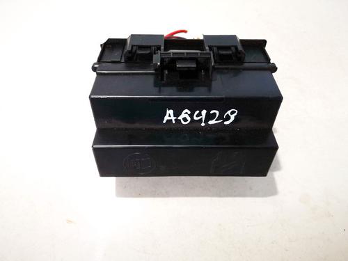 Used Fuse box FORD TRANSIT Van (FA_ _) 2.4 DI (FAA_, FAB_, FAC_, FAD_) (90 hp) 33075971