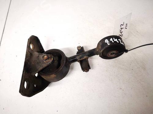 Used Engine mount Engine mount TOYOTA PREVIA II (_R3_) 2.0 D-4D (CLR30_, CLR30R) (116 hp) 32923895 32923895