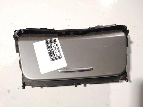 Cendrier Cendrier BMW 1 (E87) 118 d (122 hp) 35028548 35028548