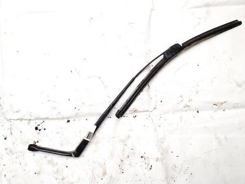front-windshield-wiper-arm-audi-a6-c5-4b2-4b4-1997-1998-1999-2000-2001-2002-2003-2004-2005-32616001 main image