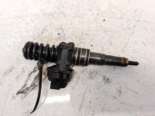 Used Injector Injector VW POLO IV (9N_, 9A_) 1.4 TDI (75 hp) 35370368 35370368